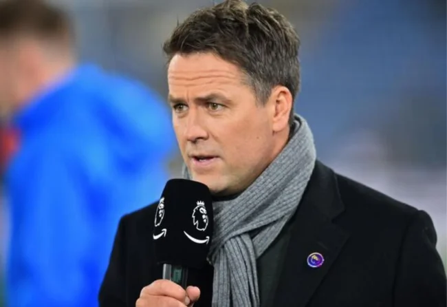 Michael Owen, presenting the world's top football manager.