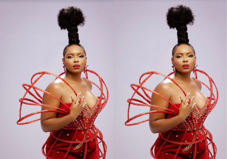 Yemi Alade criticizes musicians that minimize the Afrobeat genre, saying, 